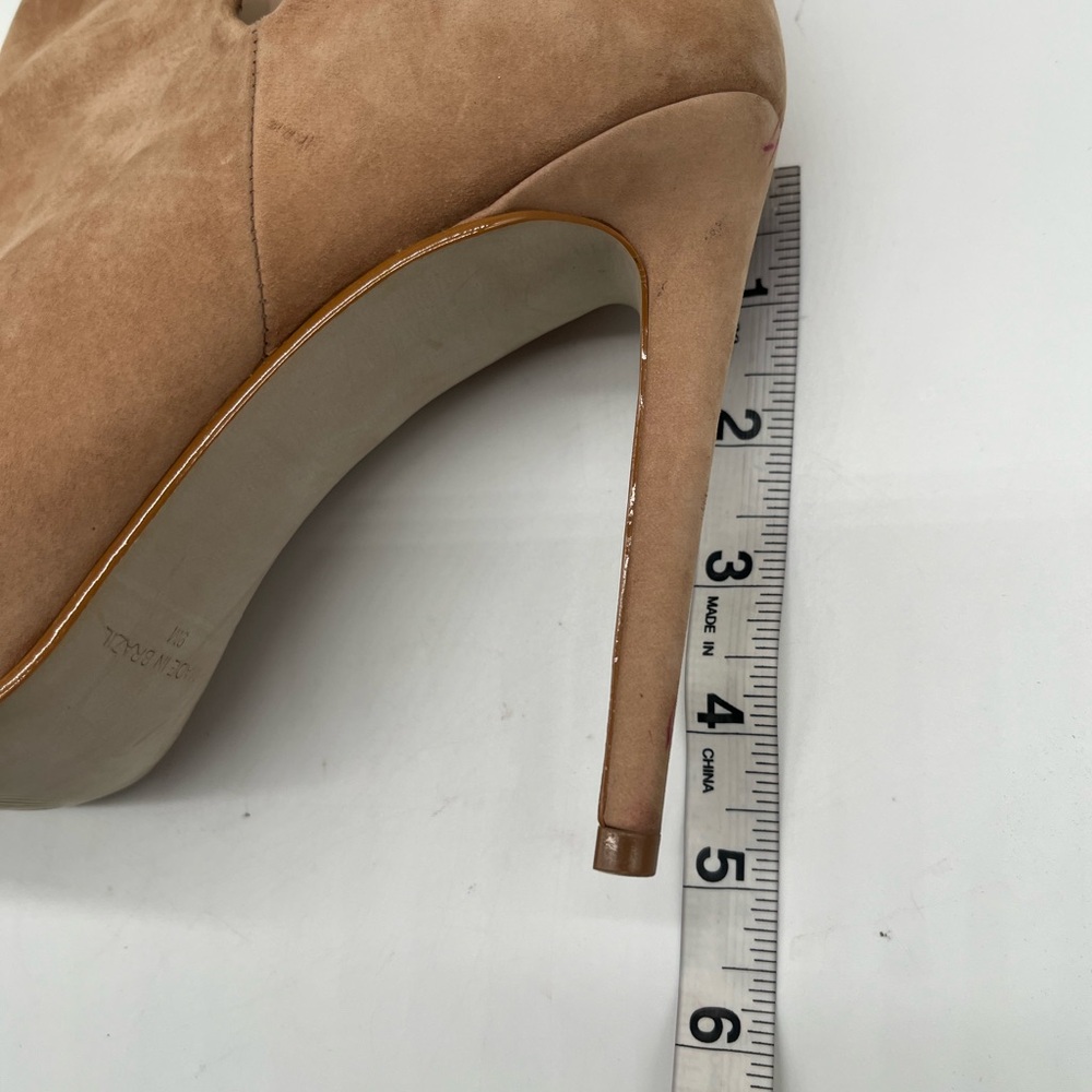 Steve Madden Tan Suede Pointed Toe Ankle Booties Stiletto Heel Size 9 - Picture 16 of 16